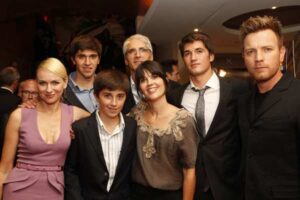 Familia con Naomi Watts y Ewan