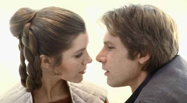 Still of Harrison Ford and Carrie Fisher in El imperio contraataca