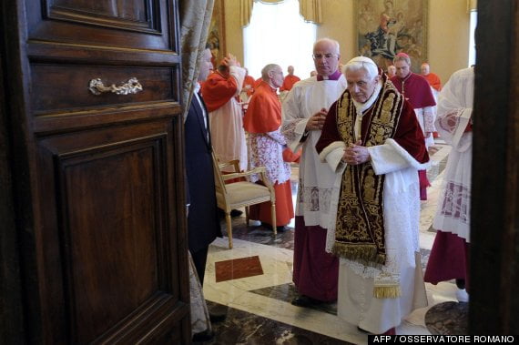 TOPSHOTS-VATICAN-POPE-CONSISTORY o PAPA RENUNCIA 570