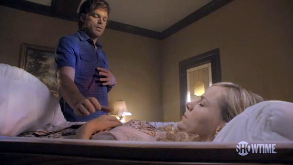 Retrospectiva: Ocho temporadas de Dexter en 4 minutos dexter-rita
