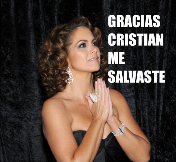 Cristian Castro publica foto desnudo con su masajista Saiote cristian castro saiote 2