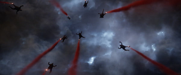 Godzilla 2014 busca ser fiel a 60 años de historia godzilla air strike