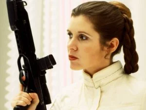 Decidirán el destino de Carrie Fisher en Episodios VIII y IX de Star Wars empire strikes back carrie fisher