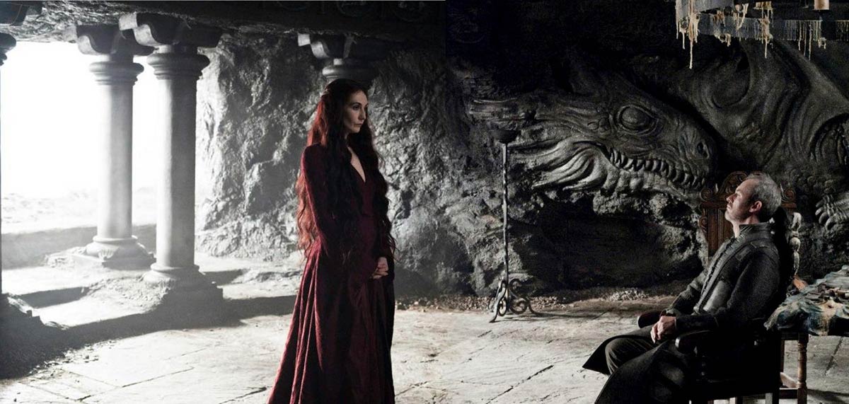 ¿Cuál es el trono en el que se sienta Daenerys en el nuevo avance de Game of Thrones? dragonstone