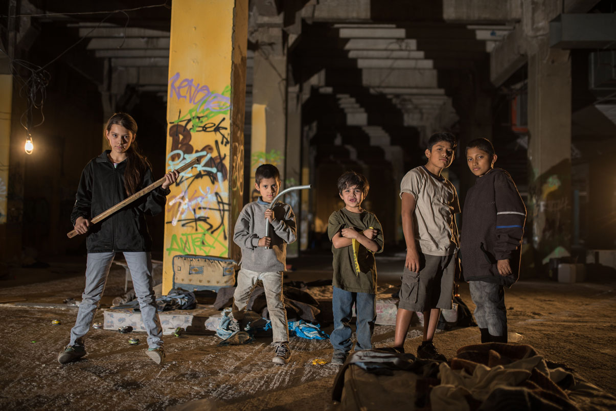 Vuelven: terror mexicano bien construido Vuelven escena