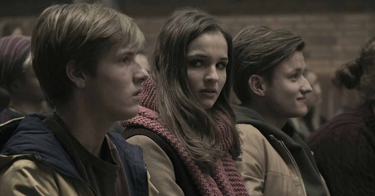 Dark Netflix Reseña