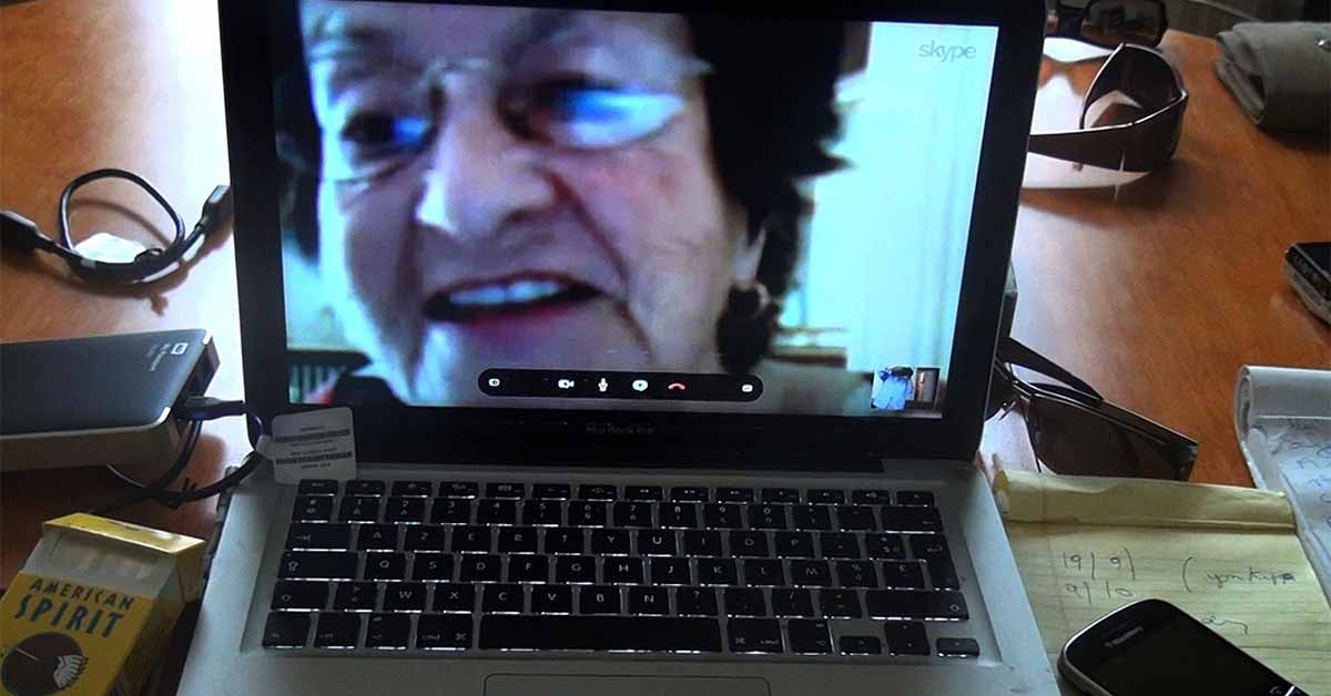 No Home Movie 2015