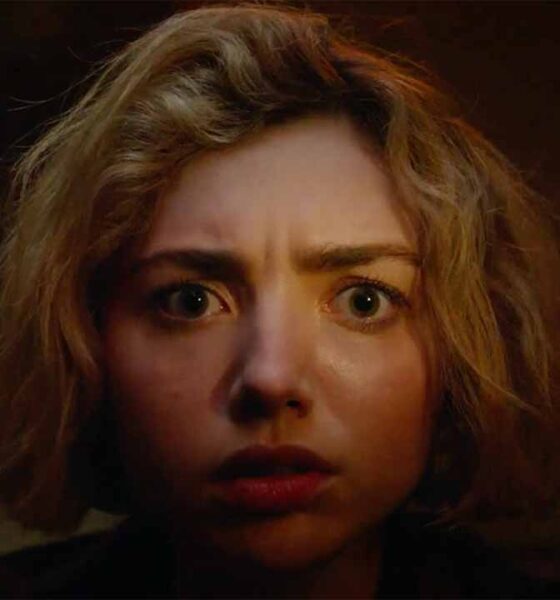 Peyton List protagoniza School Spirits